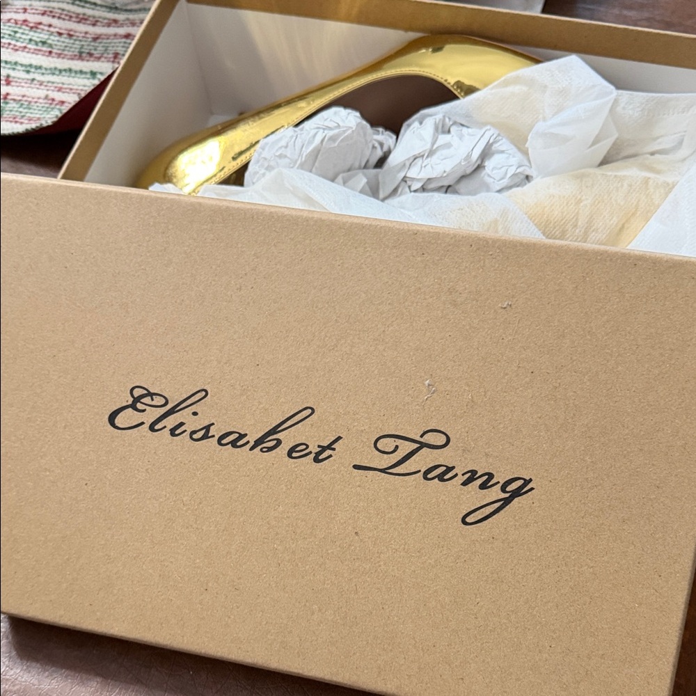 Elisabet Tang Gold Shoe Organizer